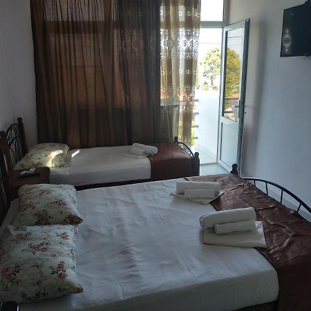 Guest House U Antoniny ガグラ エクステリア 写真