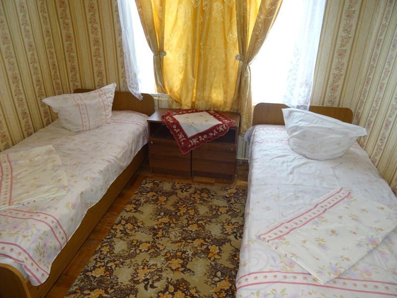 Guest House U Antoniny ガグラ エクステリア 写真